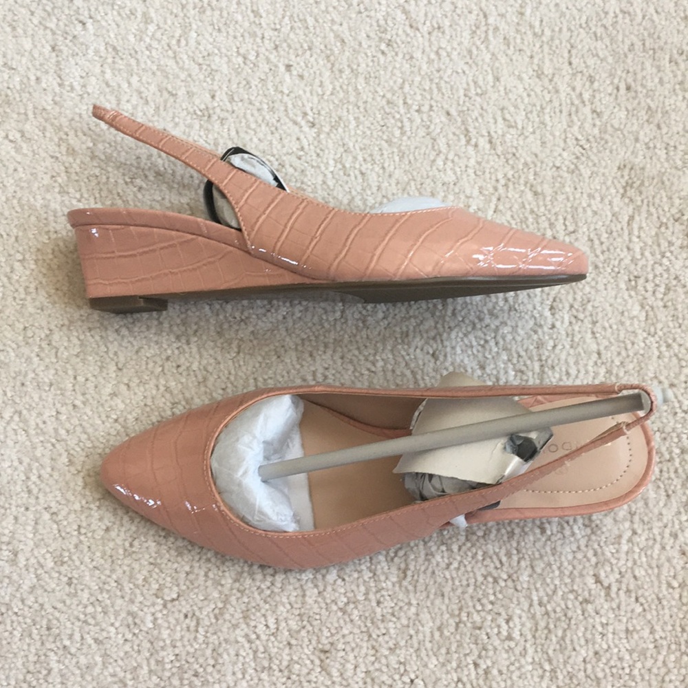 NWOB Bandolino Caiman Wedge Slingback